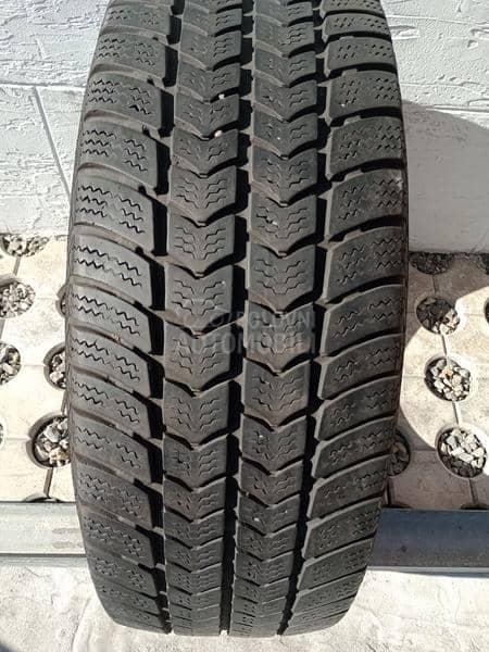 Semperit 215/65 R16 Zimska