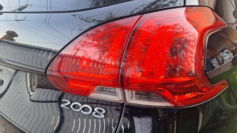 Peugeot 2008 VTI ALLURE CH