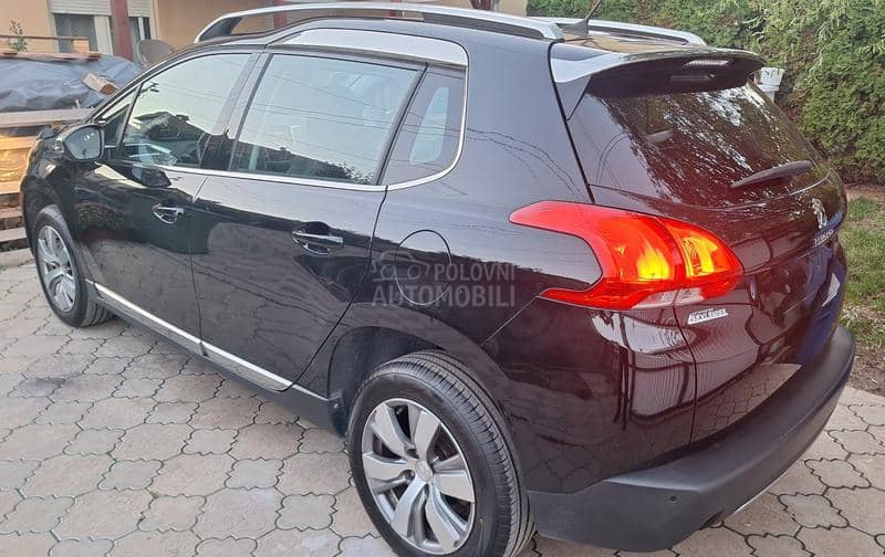 Peugeot 2008 VTI ALLURE CH