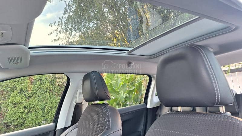 Peugeot 2008 VTI ALLURE CH