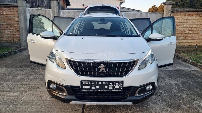 Peugeot 2008 ALLURE