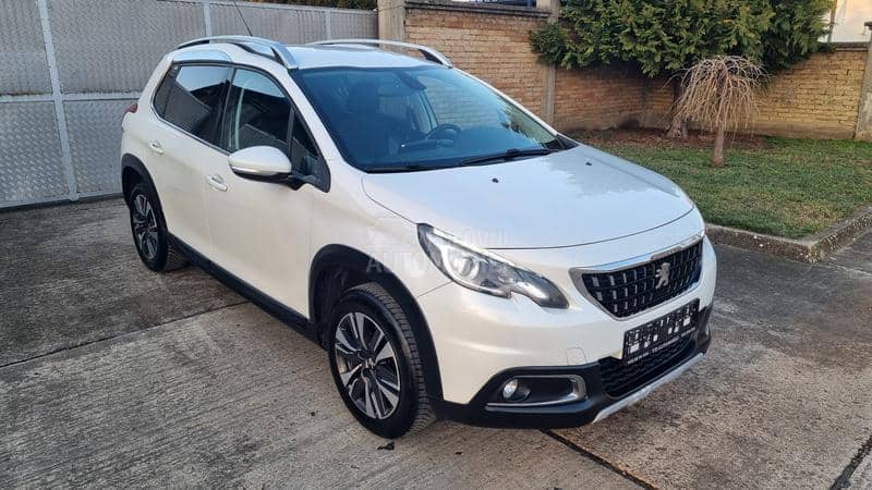 Peugeot 2008 ALLURE