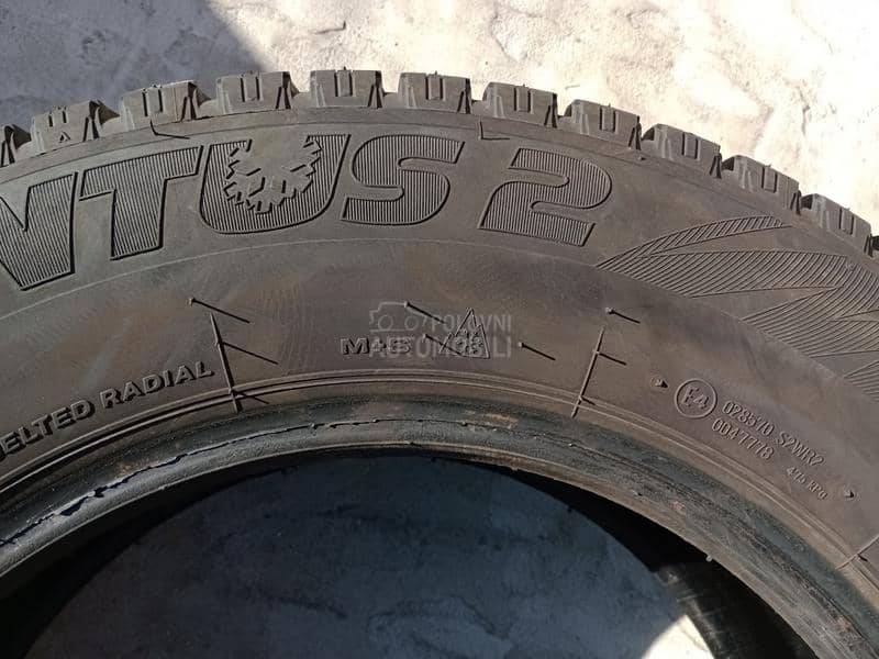 Lassa 215/65 R16 Zimska