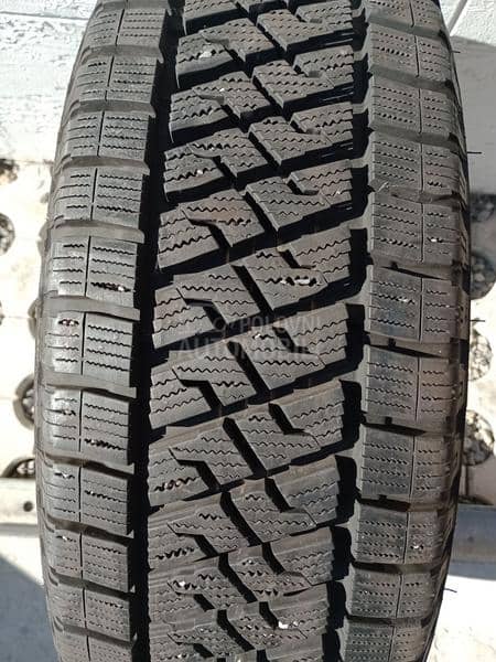 Lassa 215/65 R16 Zimska