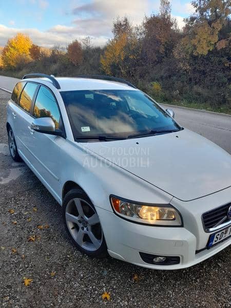 Volvo V50 1.6 R-design