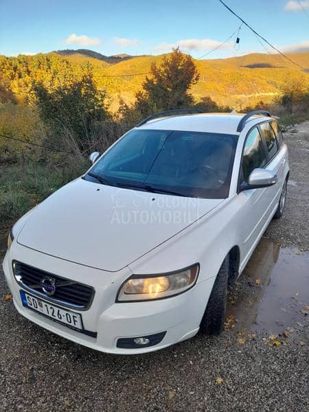 Volvo V50 1.6 R-design
