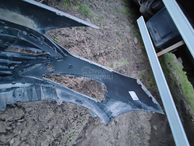 Branik sa ostecenjem