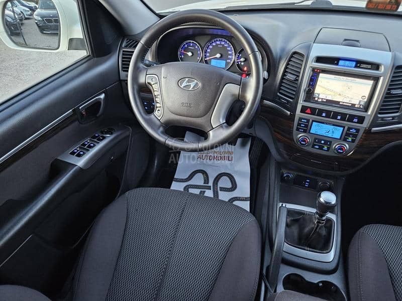 Hyundai Santa Fe 2.0 crdi.7.sedista
