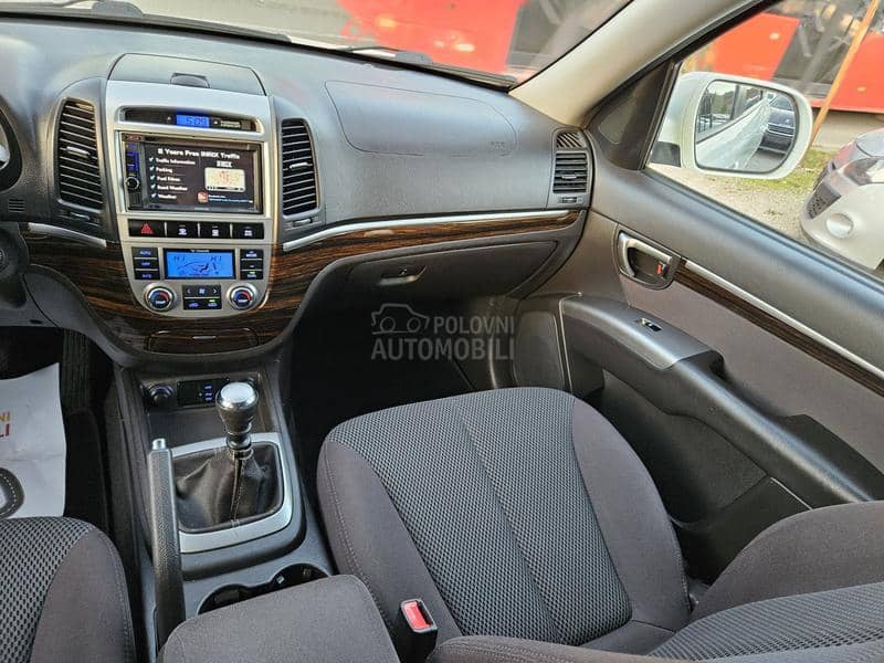 Hyundai Santa Fe 2.0 crdi.7.sedista