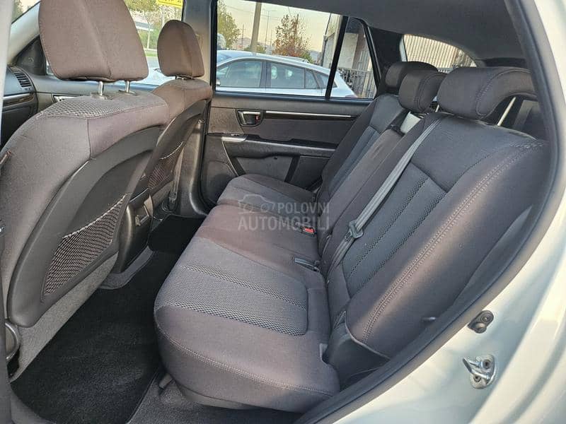 Hyundai Santa Fe 2.0 crdi.7.sedista