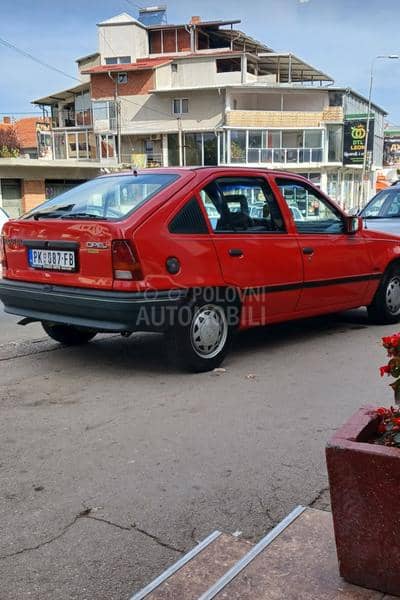 Opel Kadett 1.6.D