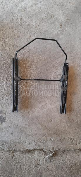 klizac suvozackog sedista 3v