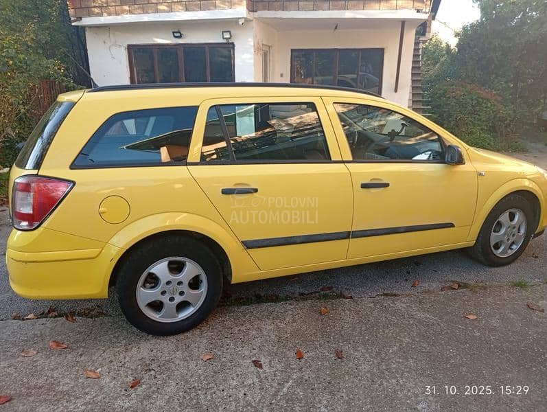 Opel Astra H 1.6