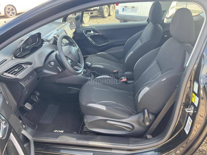 Peugeot 208 1.0 v.serv