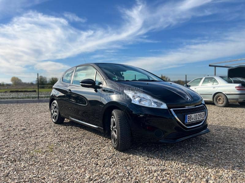 Peugeot 208 1.0 v.serv