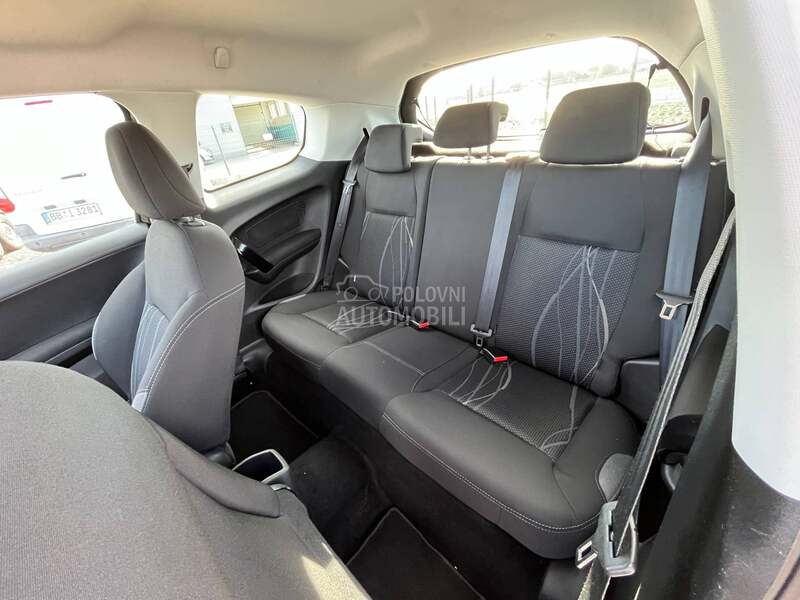 Peugeot 208 1.0 v.serv