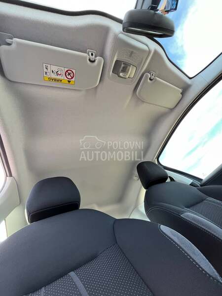 Peugeot 208 1.0 v.serv