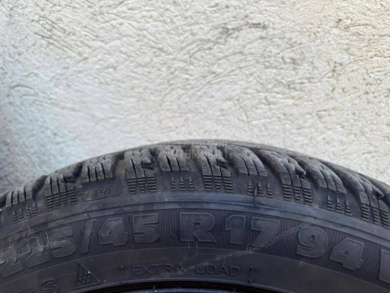 Riken 225/45 R17 Zimska