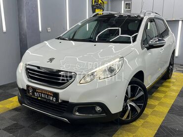 Peugeot 2008 ALLURE  PANO