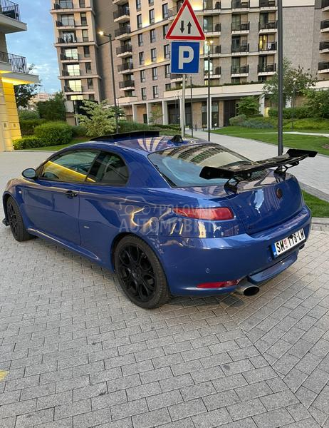 Alfa Romeo GT 