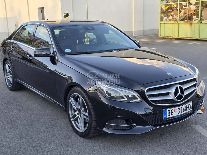 Mercedes Benz E 220 Izuzetno stanje
