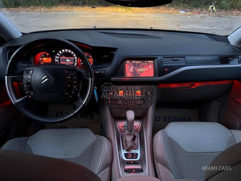 Citroen C5 2.0 HDi /FUULL/AUT/