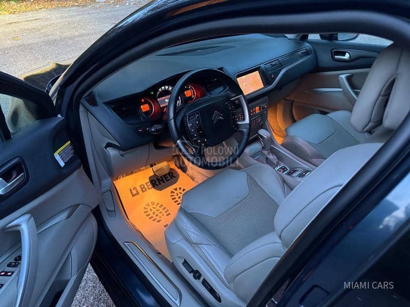 Citroen C5 2.0 HDi /FUULL/AUT/