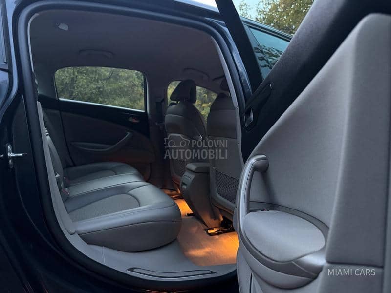 Citroen C5 2.0 HDi /FUULL/AUT/