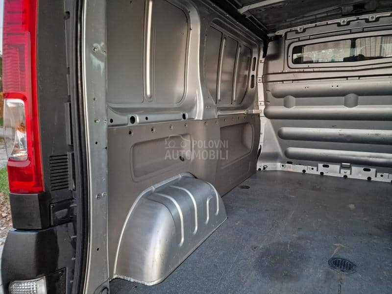Opel Vivaro 2.0CDTI 115KSKLIMA
