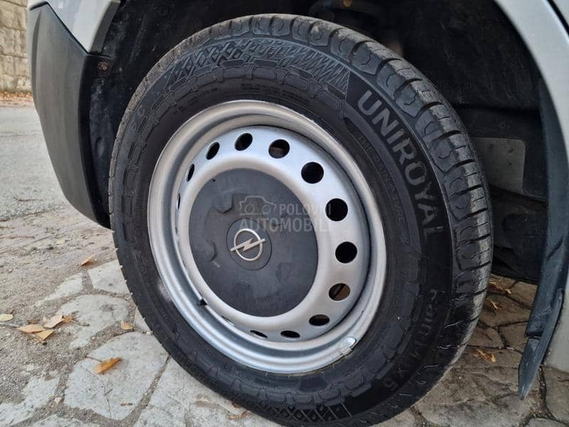 Opel Vivaro 2.0CDTI 115KSKLIMA