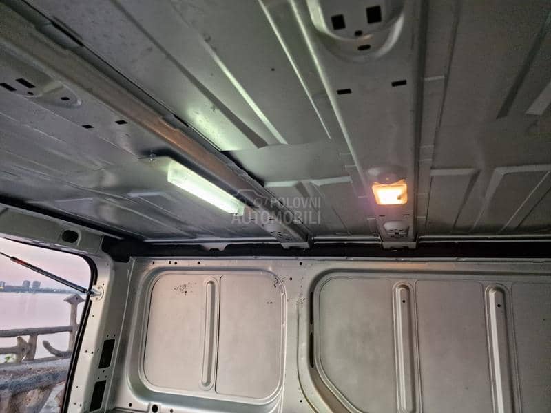 Opel Vivaro 2.0CDTI 115KSKLIMA