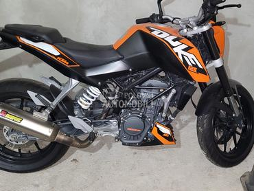 KTM Duke 125 ABS Akrapovič