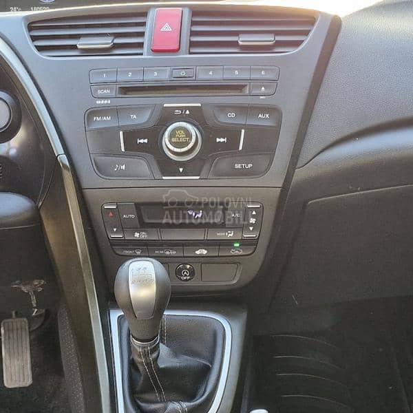 Honda Civic 1.4 vtec NOV