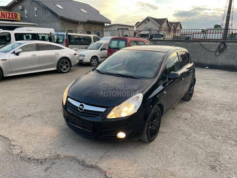Opel Corsa D 1.2 TNG