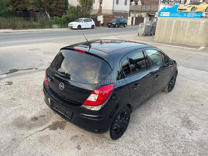 Opel Corsa D 1.2 TNG