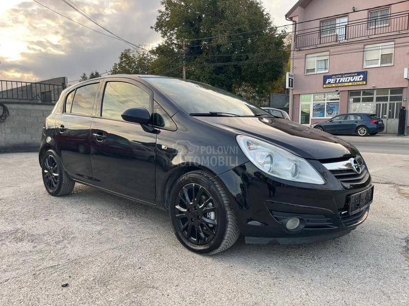 Opel Corsa D 1.2 TNG