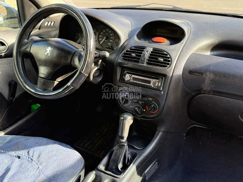 Peugeot 206 
