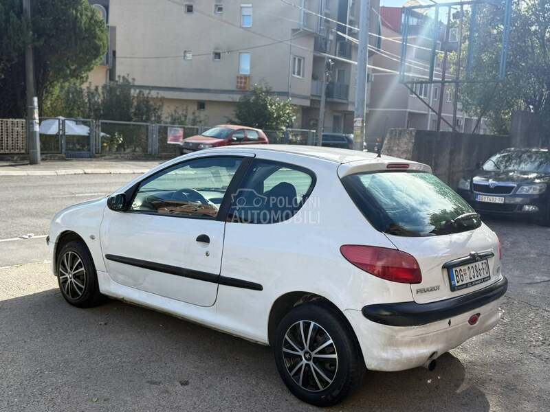 Peugeot 206 