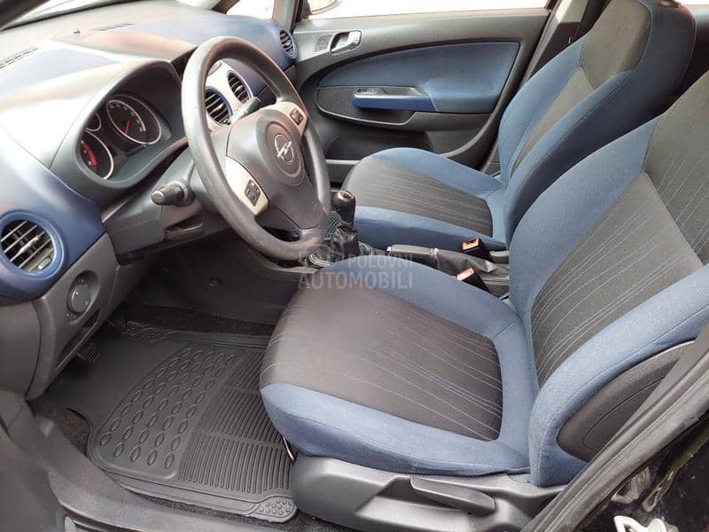 Opel Corsa D 1.4 16v 66k.w NOV
