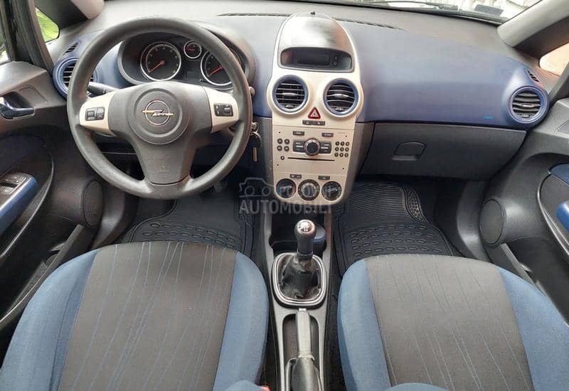Opel Corsa D 1.4 16v 66k.w NOV