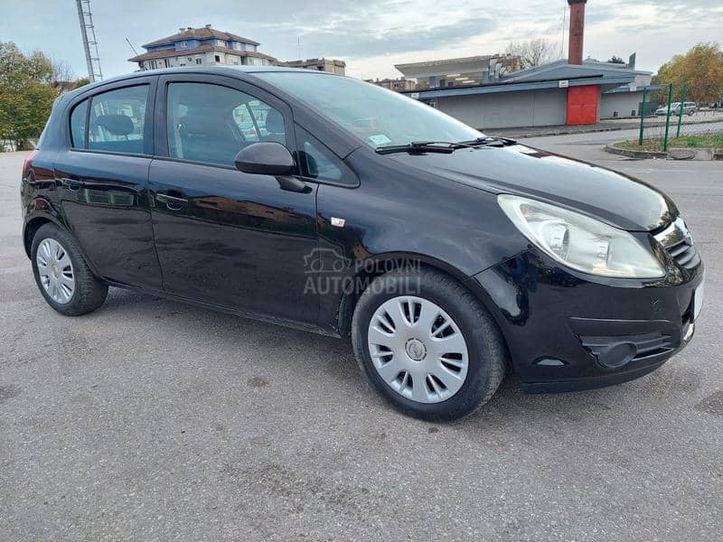 Opel Corsa D 1.4 16v 66k.w NOV