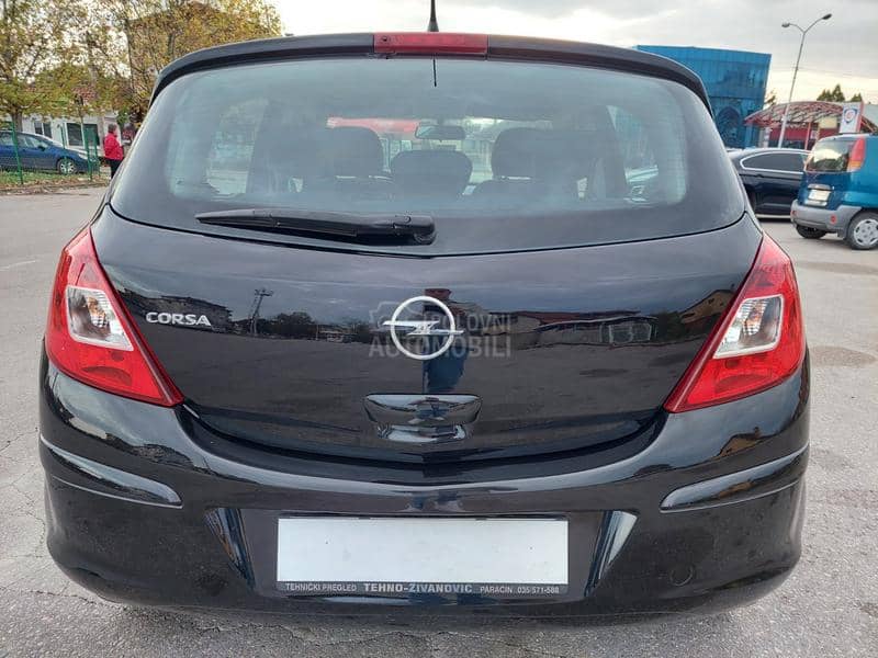 Opel Corsa D 1.4 16v 66k.w NOV