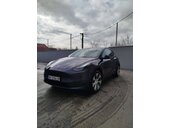 Tesla Model Y LongRangeDualmotor