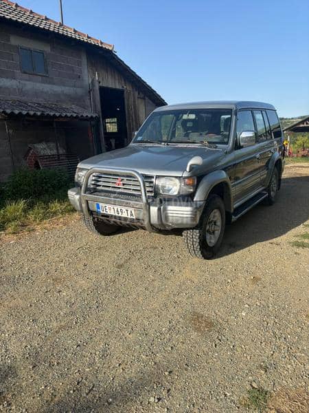 Mitsubishi Pajero 