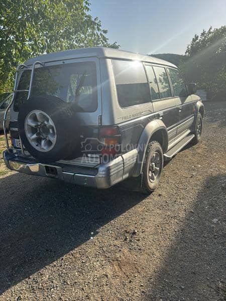 Mitsubishi Pajero 