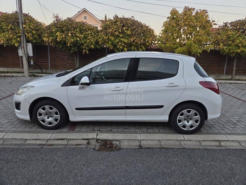 Peugeot 308 1.6e-HDI