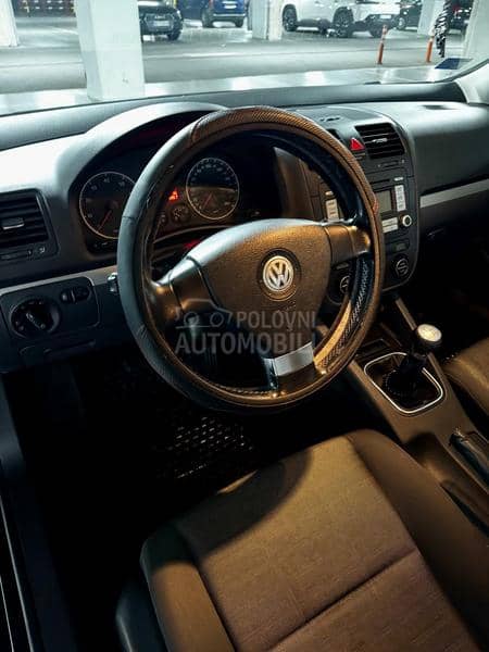 Volkswagen Golf 5 1.4 TSI