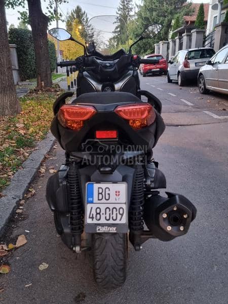 Yamaha XMAX