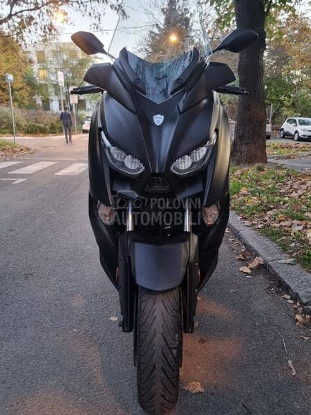 Yamaha XMAX