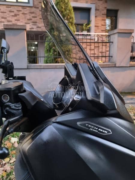 Yamaha XMAX